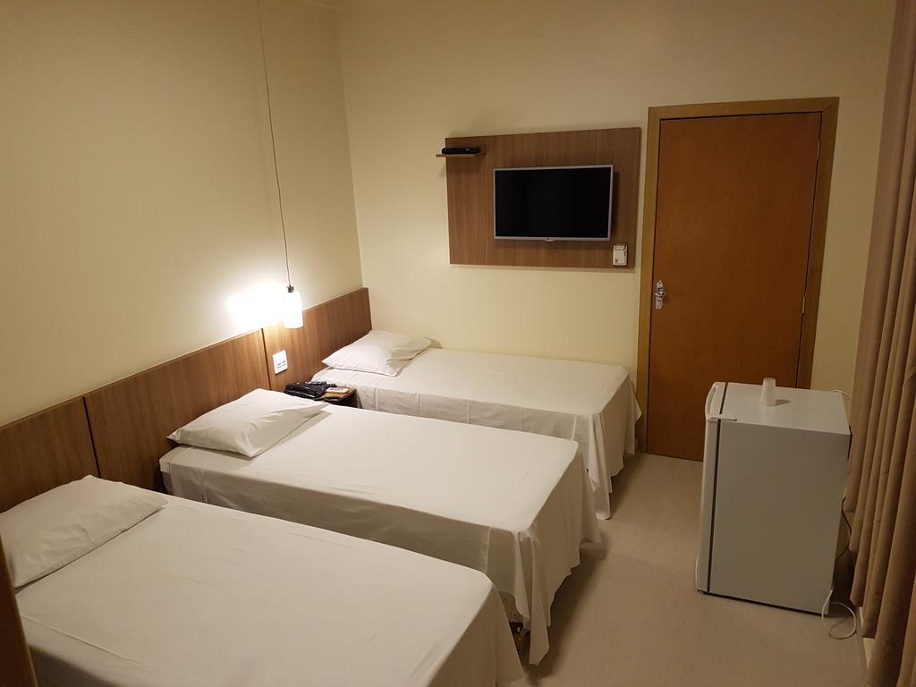 Oft Place Hotel Goiânia Exteriör bild