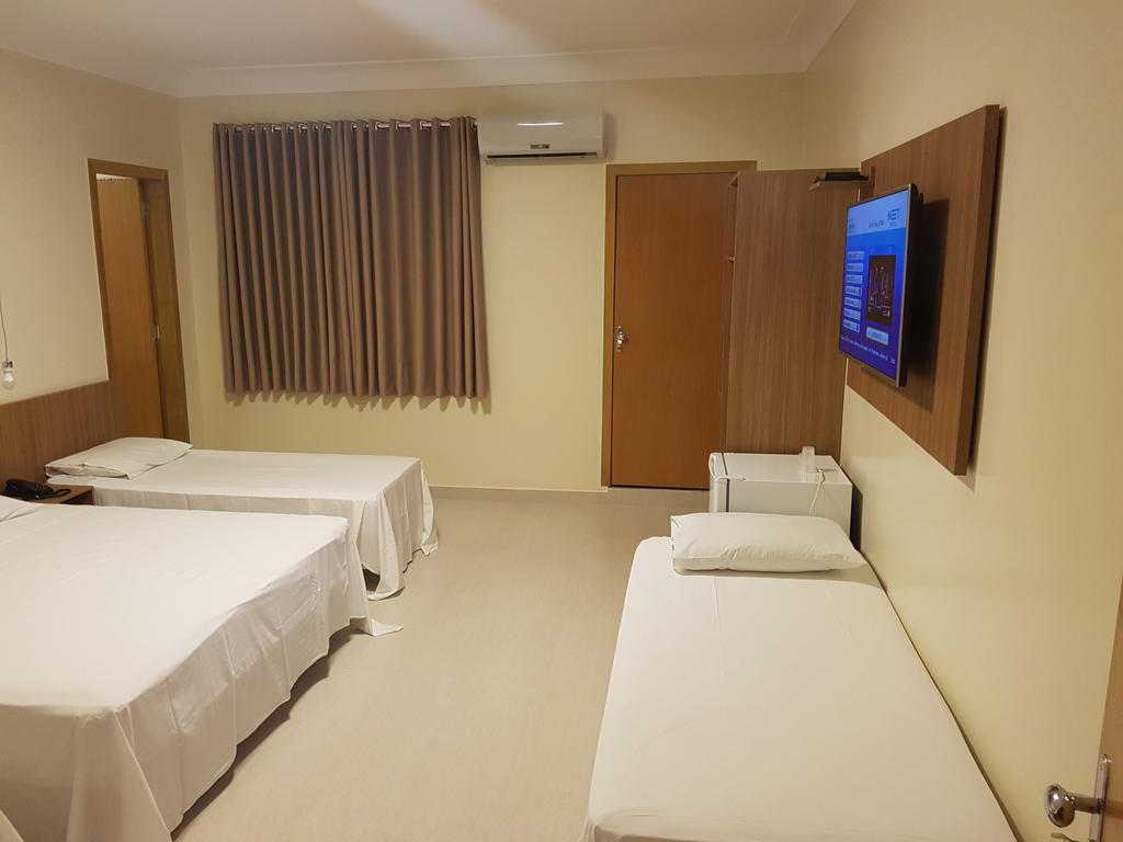 Oft Place Hotel Goiânia Exteriör bild