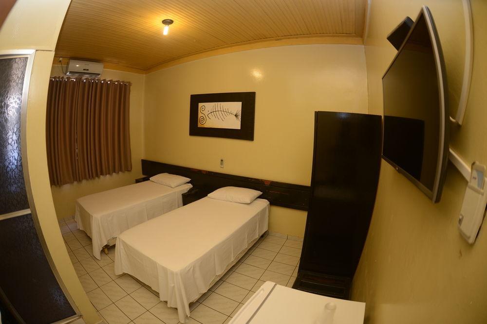 Oft Place Hotel Goiânia Exteriör bild