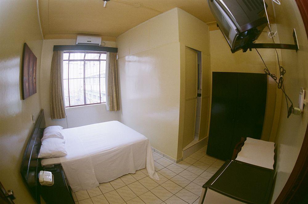 Oft Place Hotel Goiânia Exteriör bild